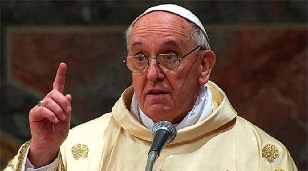 Молиться по-новому: Папа Римский заявил о необходимости изменить молитву "Отче наш"