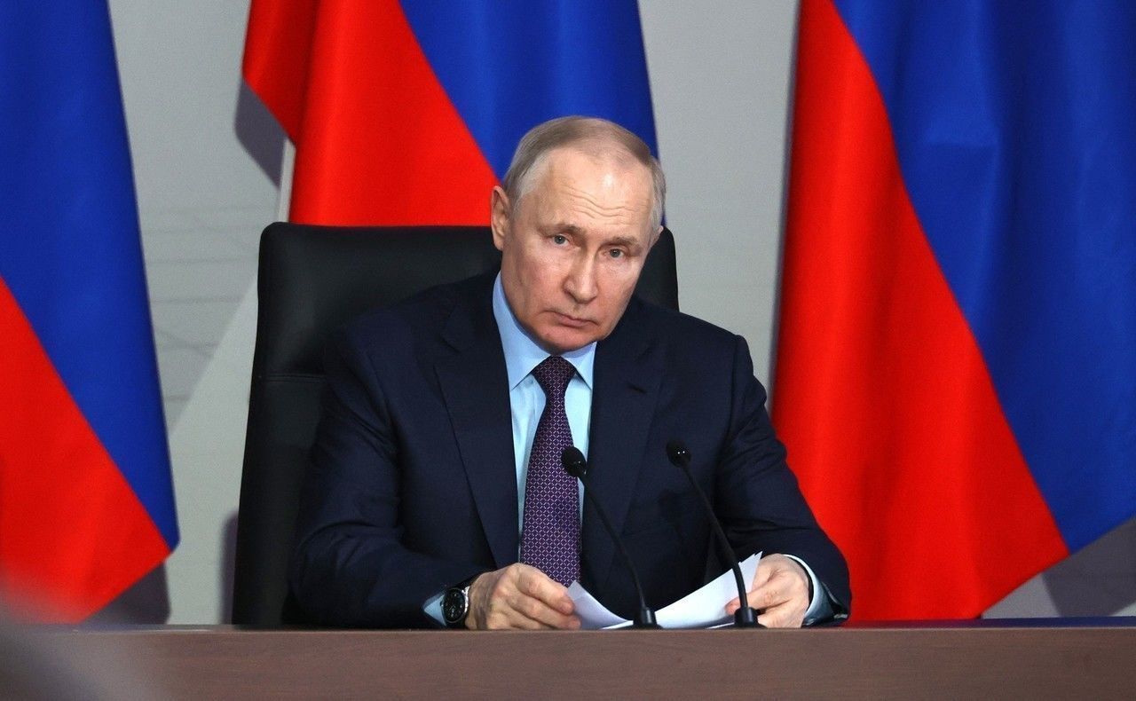 Петербург погряз в рекордных пробках – виной всему путинские самолеты