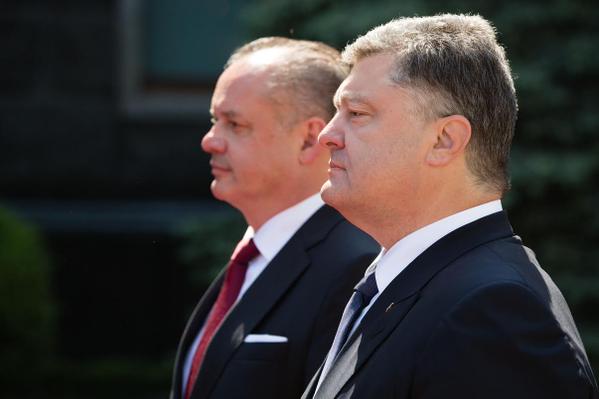 Порошенко: Словакия поддержит продление санкций против Кремля