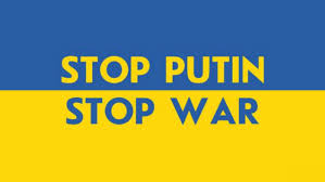 Российское посольство в Киеве атакуют активисты и участники сразу двух акций протеста: "Стоп Путин!" и в поддержку плененных крымских татар