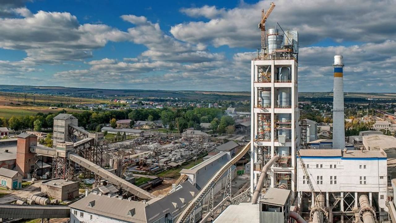 Крупнейшая сделка с начала войны: "Ивано-Франковскцемент" купит тайваньский промышленный гигант