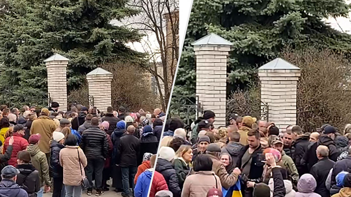 У Хмельницькому активісти проломили ворота храму УПЦ МП, де священики побили військового 