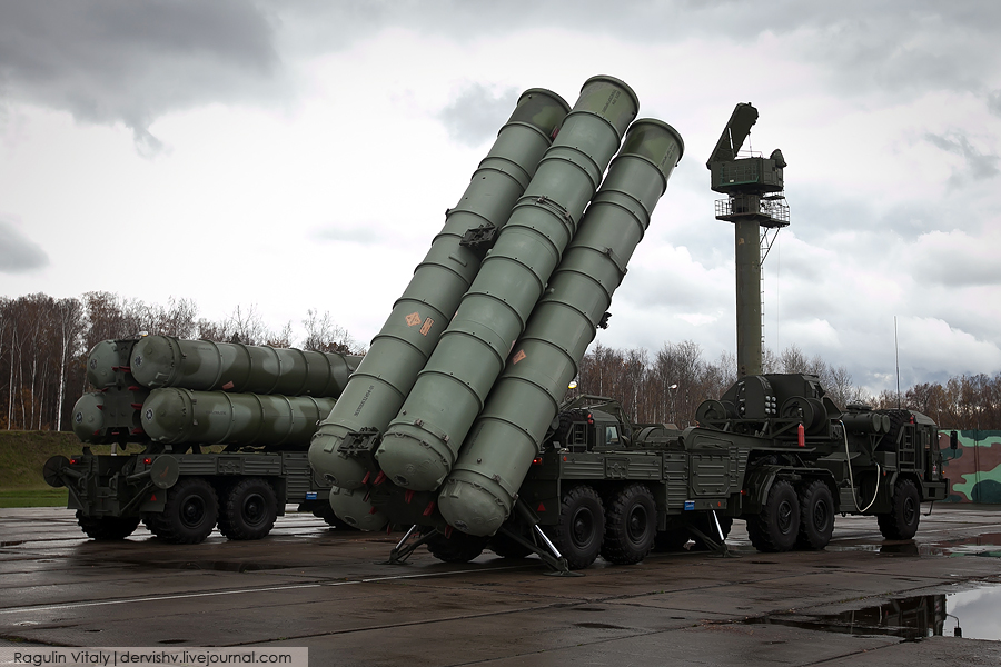 Гонка вооружения: Россия перебрасывает к границе с Финляндией ракетно-зенитные комплексы большого радиуса действия
