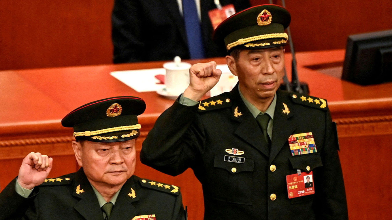​Исчезновение главы Минобороны Китая может сыграть на руку для военных переговоров с США – СМИ