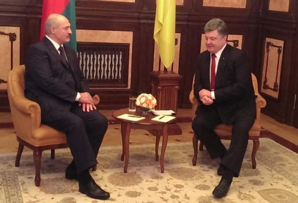 Переговоры Порошенко и Лукашенко стартовали