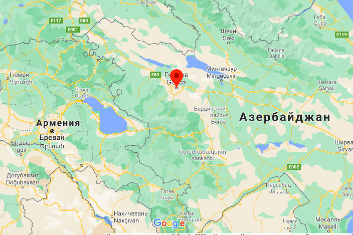 ​Война за Карабах: под ракетный удар попал город Гянджа, Азербайджан показал разрушения
