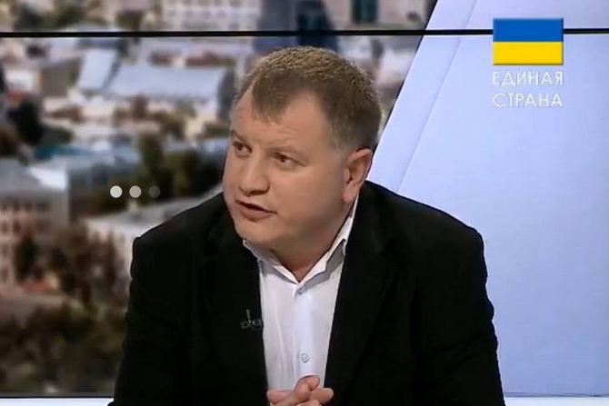 Семенченко и Садовой блокадой Донбасса откровенно работают против национальных интересов Украины и играют на руку Кремлю – Нусс