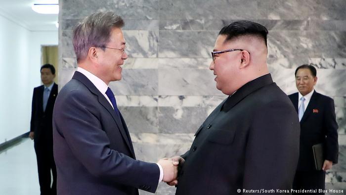 Ким Чен Ын провел встречу с южнокорейским президентом. Стало известно, о чем говорили главы государств