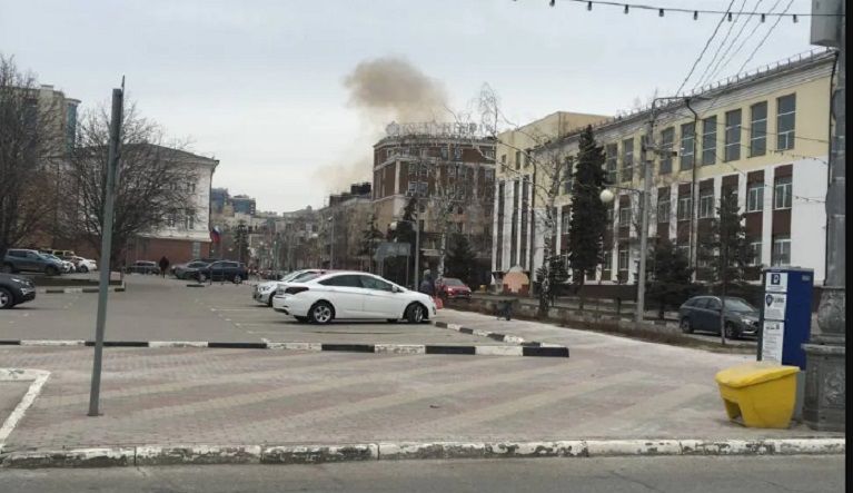 В Белгороде беспилотники атаковали здание ФСБ – над логовом "чекистов" клубится дым