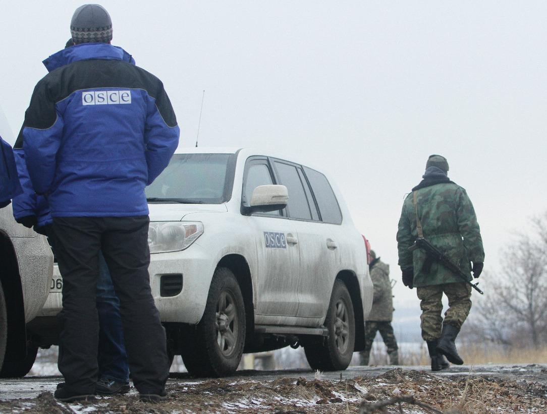 Военное положение: Украина сообщила ОБСЕ о подходе к границе новых танков России