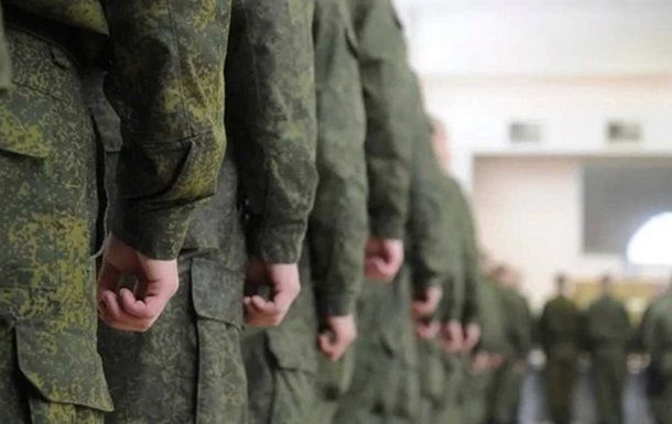 Россияне в Луганской области готовят на войну несовершеннолетних: в ОВА раскрыли детали