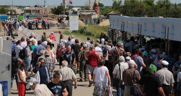 Ждут решения контактной группы в Минске: единственный в ОРЛО КПП "Станица Луганская" хотят закрыть