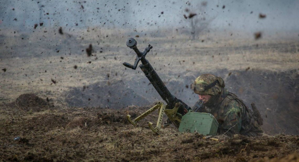 Боевики на Донбассе вновь нарушили перемирие: ВСУ 7 раз попали под обстрел - штаб ООС