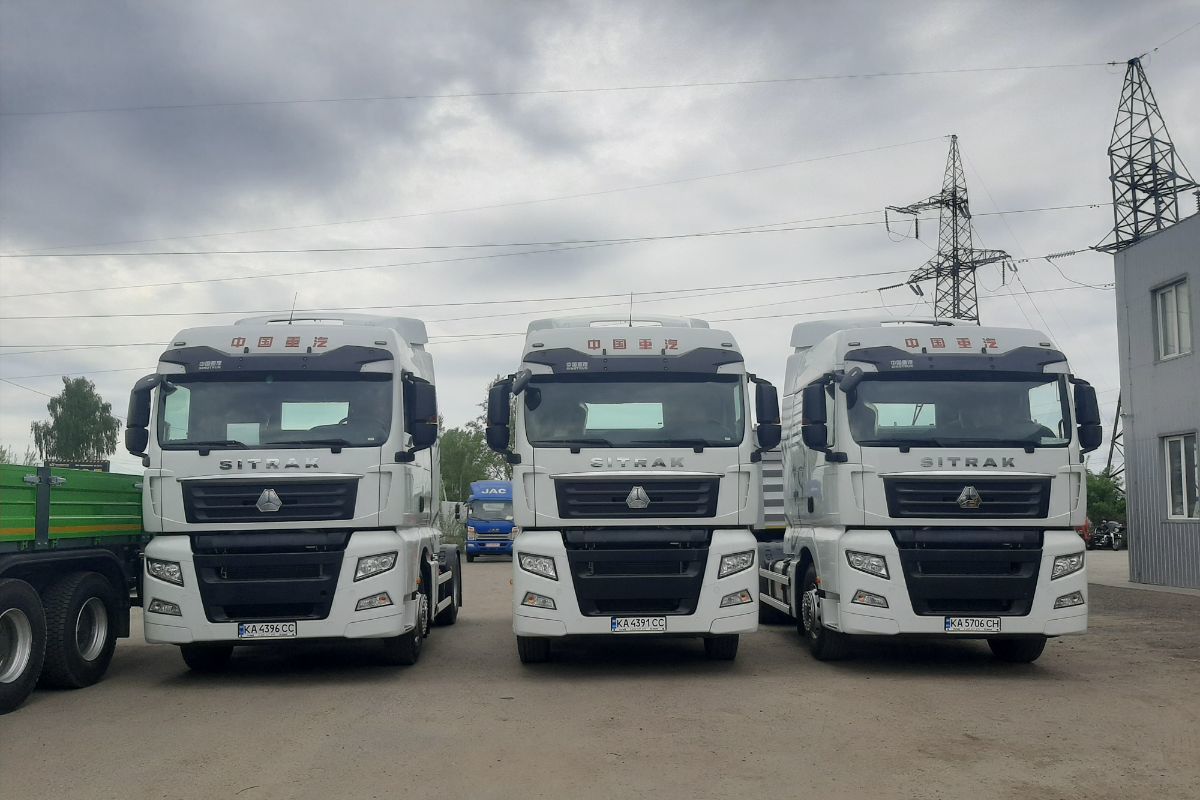 Китай захоплює ринок вантажних авто у РФ – продажі КамАЗів різко обвалилися