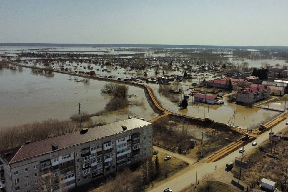 ​РФ идет под воду: в Тюменской области самый сильный паводок за 77 лет