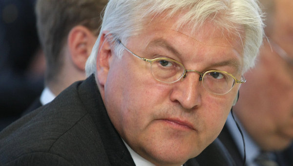 Штайнмайер снова обвинил Россию в нарушении международного права