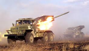 Танки и "Грады" в зоне конфликта: Россия снова перебрасывает военную технику на восток Украины