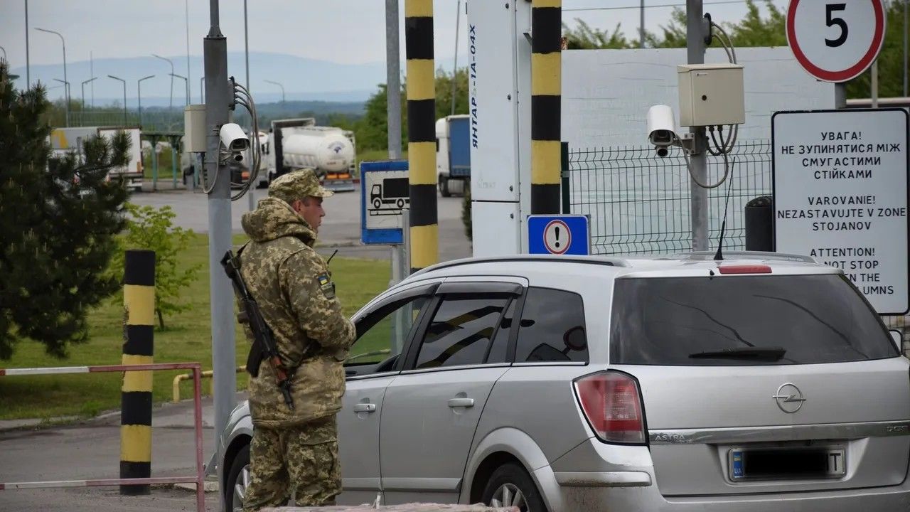 Украина хочет изменить правила пересечения границы: что обсуждают с соседними странами