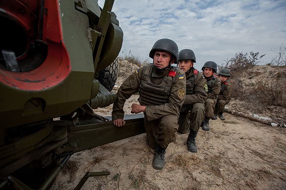 Хочешь мира, готовься к войне: под Киевом провели масштабные военные учения для бойцов Нацгвардии