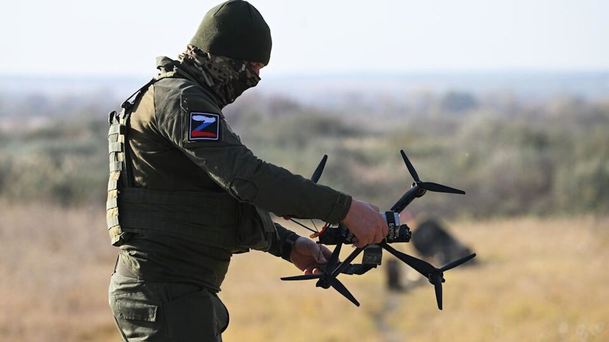 ​Хотели стать операторами FPV-дронов: в Сети появились кадры удара HIMARS по оккупантам в Иловайске