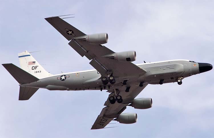 Самолет ВВС США возле оккупированного Крыма – судно выполняет важную миссию