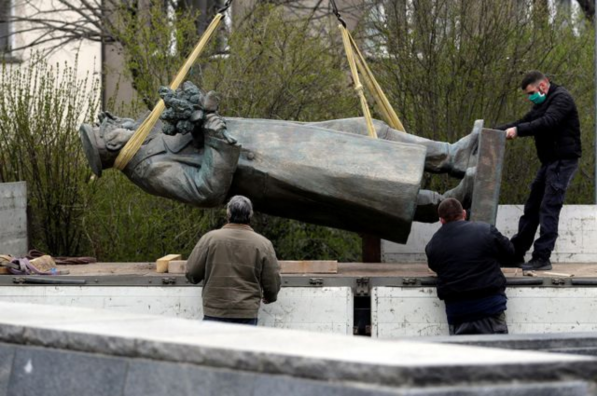 "Недопустимо!" - мэр Праги ответил России на возбуждение уголовного дела за снос памятника Коневу 