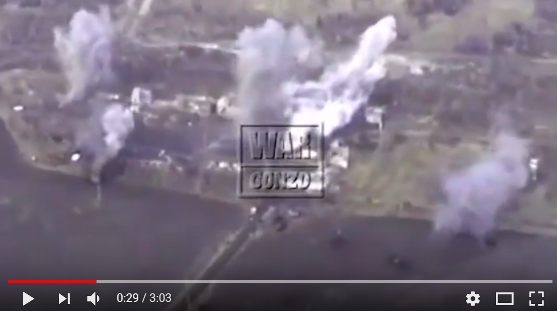 Боевики "ДНР" нанесли мощный артиллерийский удар по позициям ВСУ: СМИ показали видео тяжелых боев в окрестностях Горловки - кадры