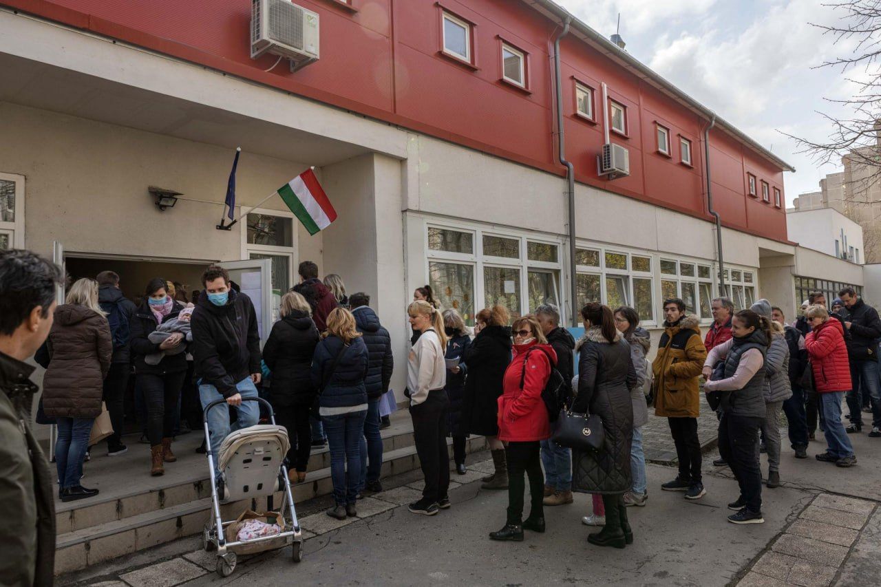 Выборы в Венгрии: в первые часы голосования явка бьет рекорды