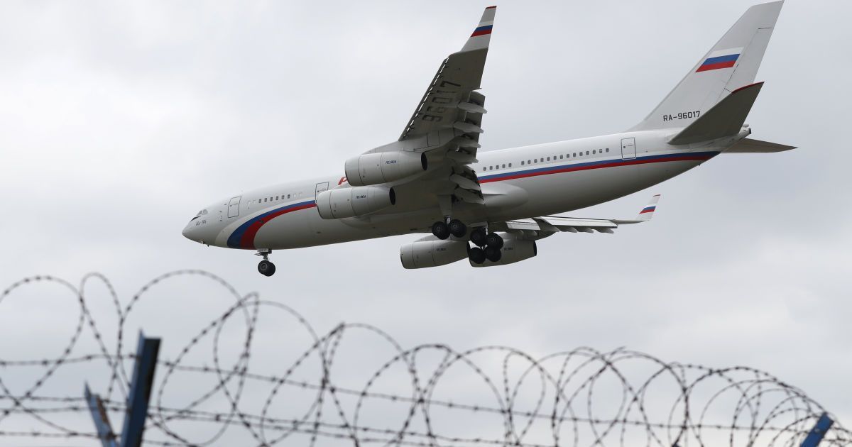 Россия отказалась возвращать более 400 арендованных иностранных самолетов, угнав их