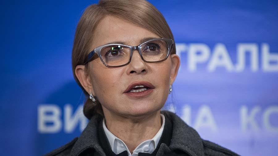 Тимошенко "пролетает" мимо второго тура выборов президента: социологи назвали пару явных фаворитов