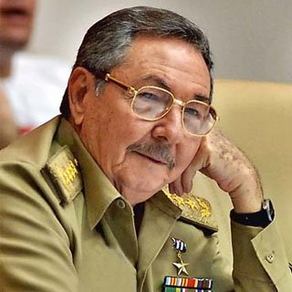 Рауль Кастро: Кубе предстоит долго и тяжело бороться за снятие эмбарго США 