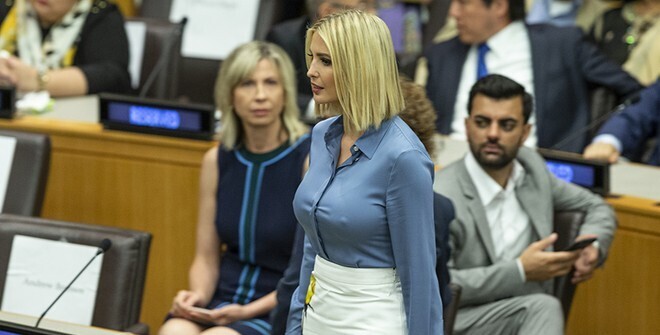 Дочь Трампа пришла в ООН без нижнего белья - откровенные фото Иванки произвели фурор в Сети