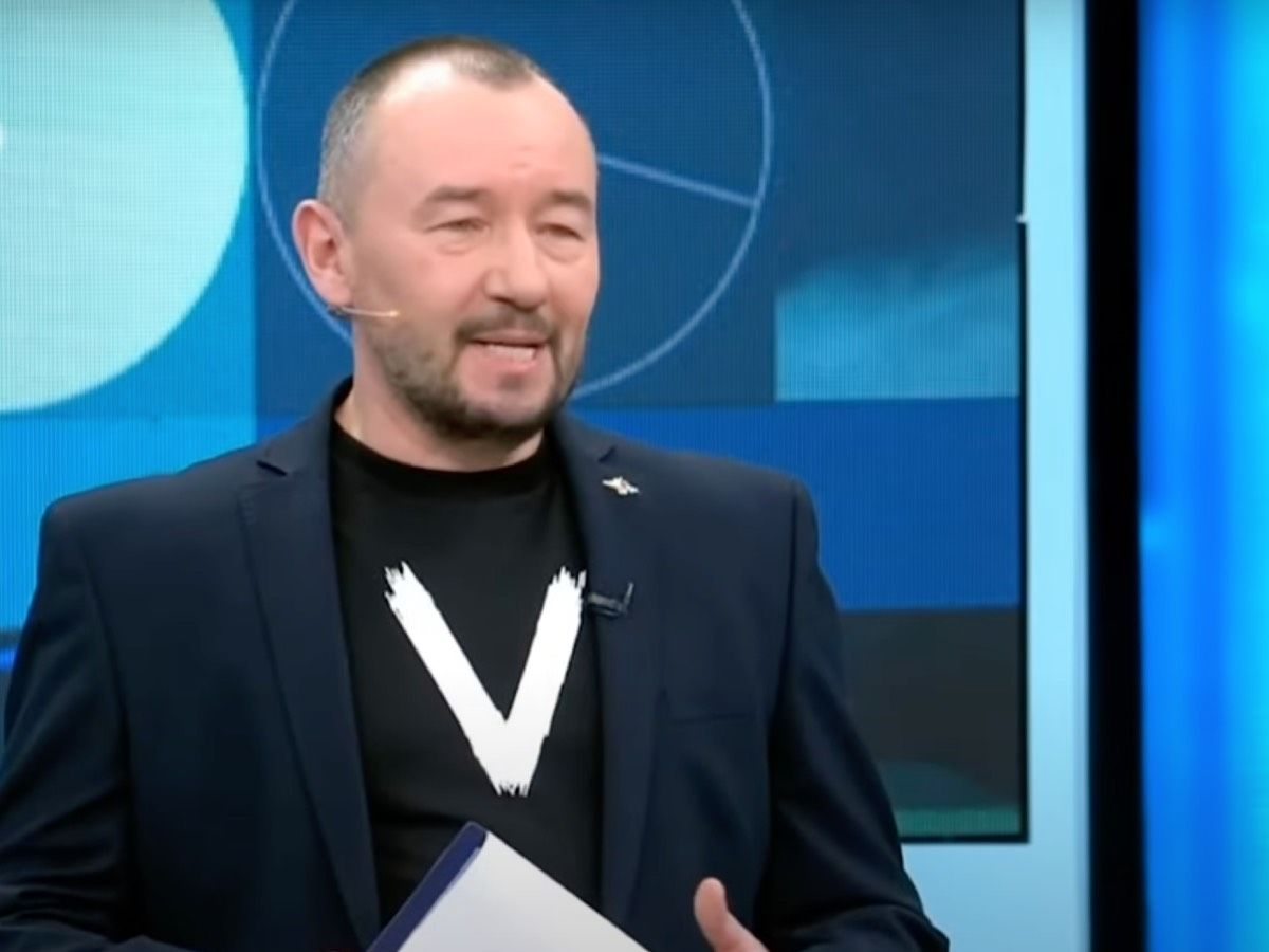 Путин не защищает, а лишь использует русских: ведущий российского канала проговорился в эфире
