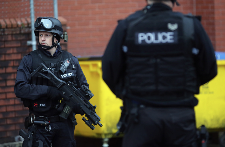 Стрельба в мечети Лондона: мужчина, открывший огонь по людям, скрылся - СМИ о версии теракта
