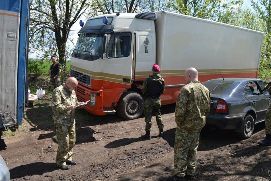 Москаль запретил движение любого транспорта на оккупированные территории. Документ