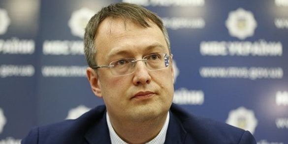 Антон Геращенко: реинтеграция оккупированных территорий должна базироваться на антироссийских санкциях, силовой вариант не возможен