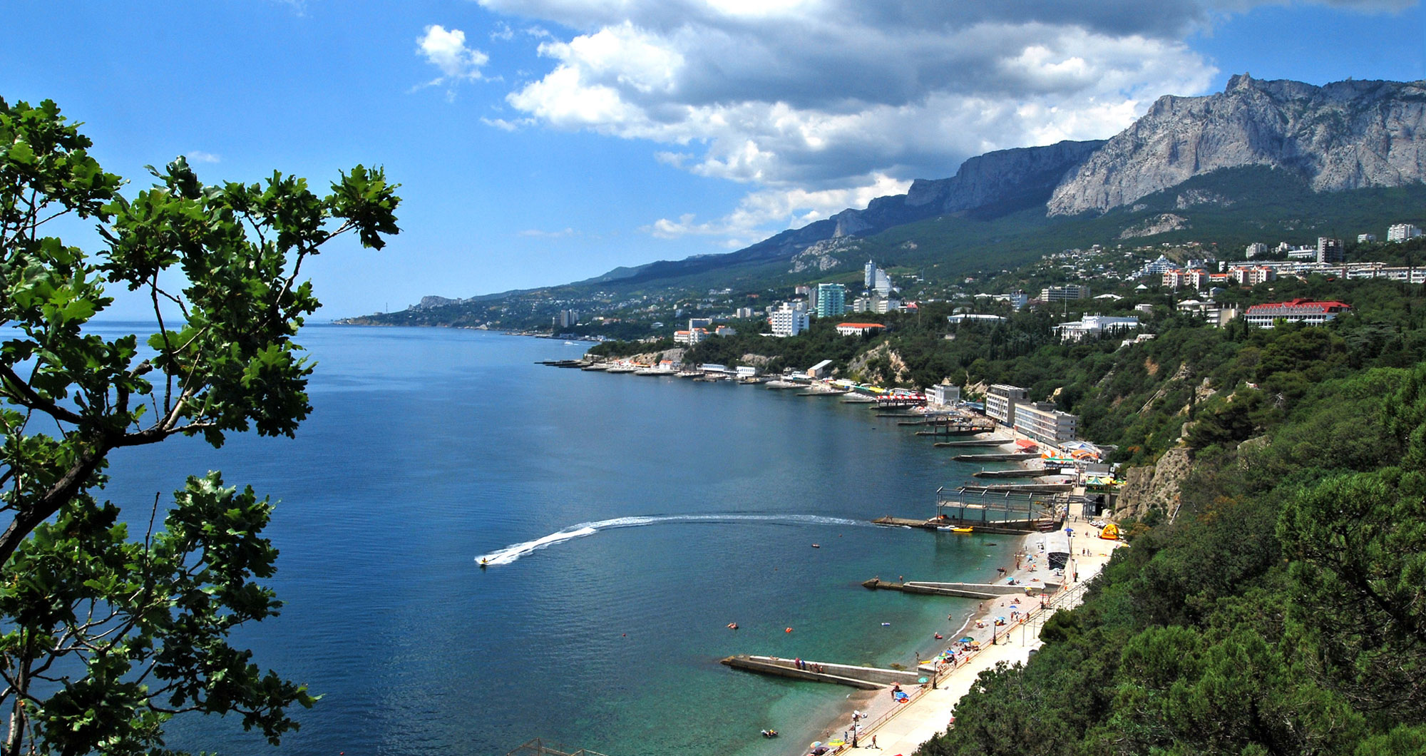 Крым без пресной воды: Украина не должна поставлять воды Днепра для Крыма