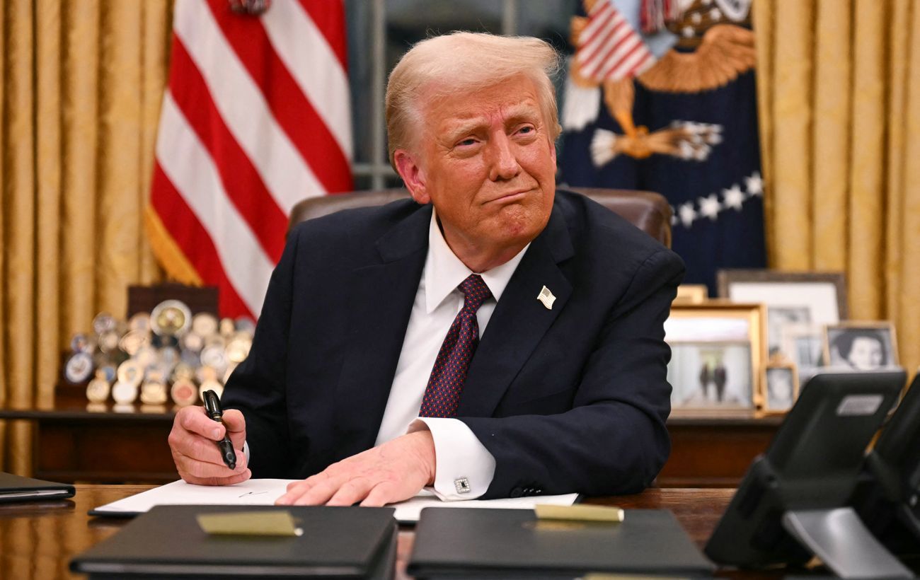 США готовятся повысить пошлины на импорт: Трамп начал рассылку уведомлений некоторым мировым лидерам