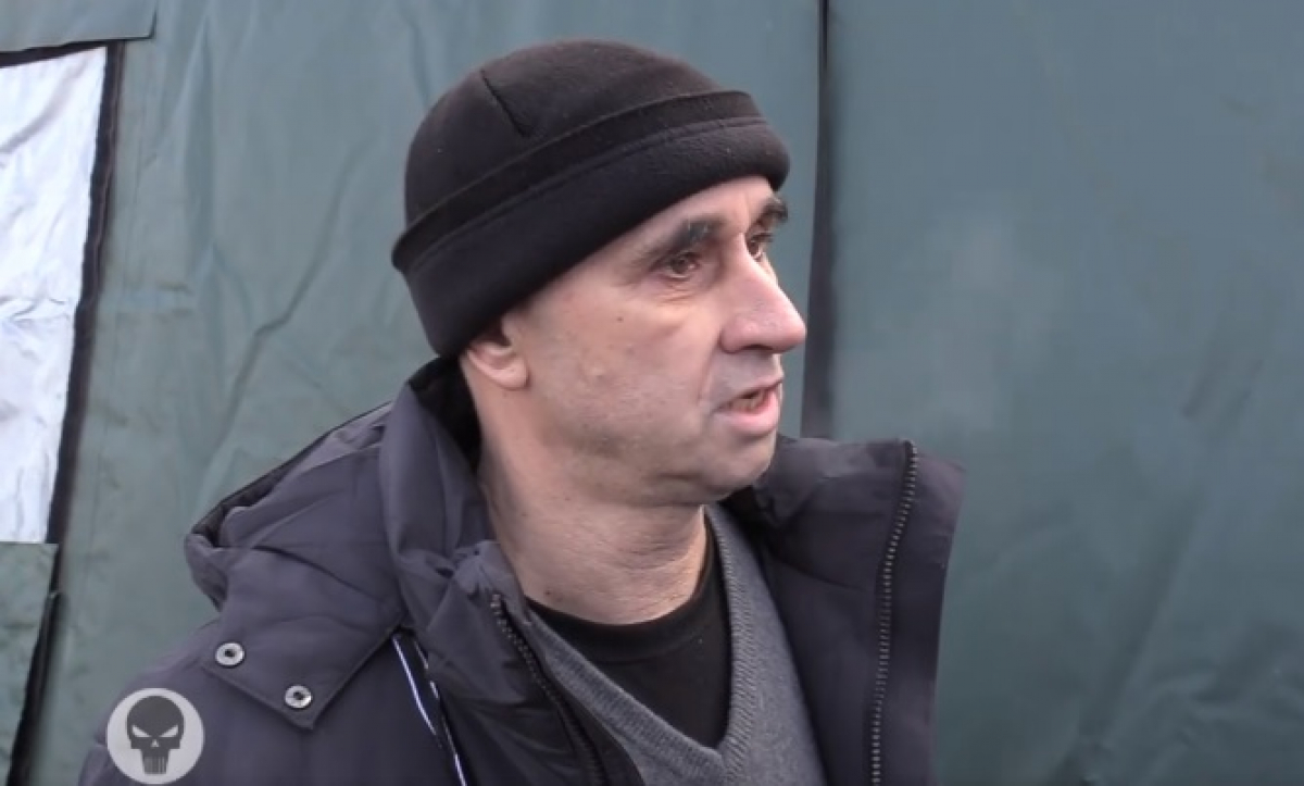 Освобожденные из плена "ЛДНР": "Нас мучили, надевали мешки на голову, и ими руководит ФСБ"