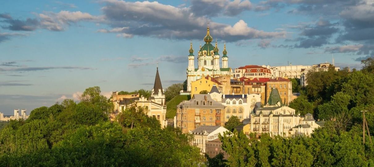 Украинцам стоит приготовиться к капризам погоды: прогноз на выходные, когда придет жара – синоптик 