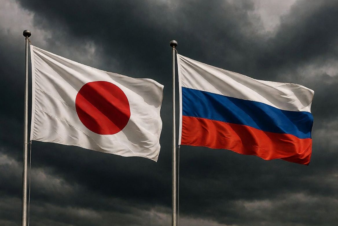 Япония увидела в действиях РФ военную угрозу – Bloomberg