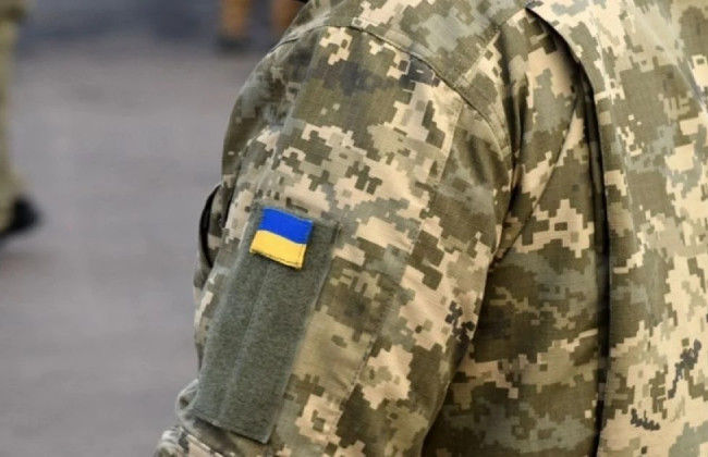 Под Днепром группа вооруженных гражданских напала на бойцов "Айдара": первые подробности