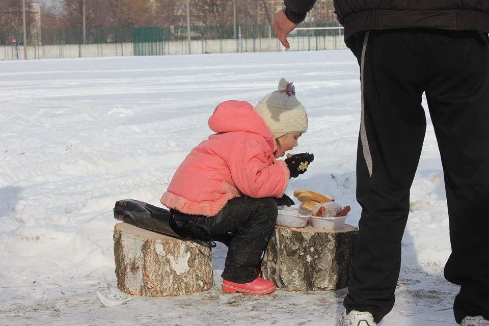 Русским смотреть сюда! В Сети показали фото девочки из Авдеевки 