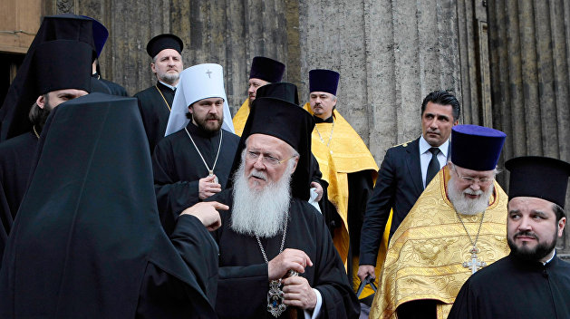 Не делает им чести: Вселенский патриархат прокомментировал разрыв отношений РПЦ с Константинополем