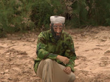 Американский режиссер пересек границу США в костюме Усамы бен Ладена и остался незамеченным 
