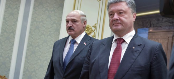 Порошенко пообещал Лукашенко помочь с ЕС