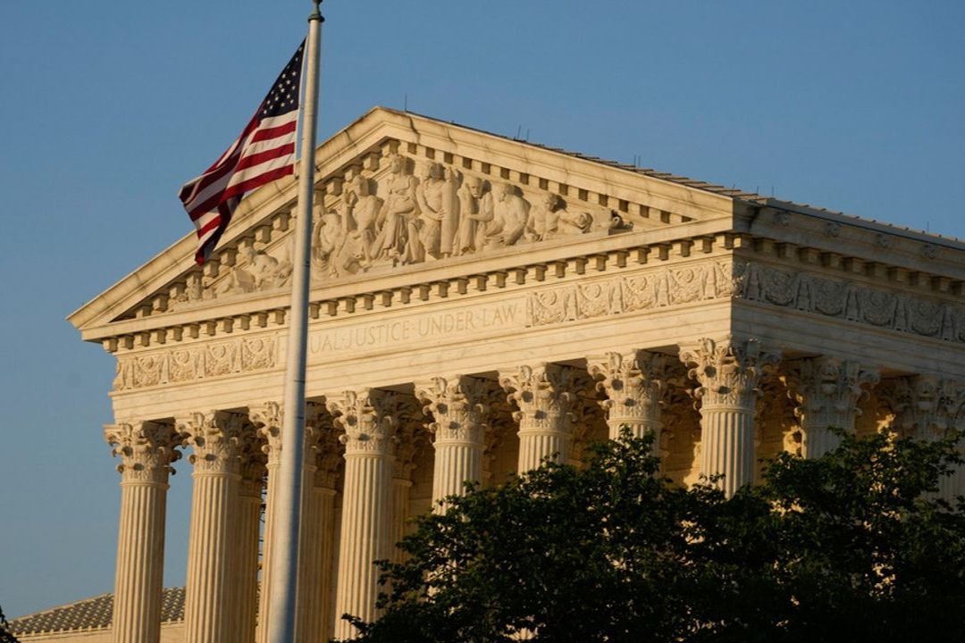 ​Крах тарифной политики Трампа: Верховный суд США постановил: президент превысил полномочия