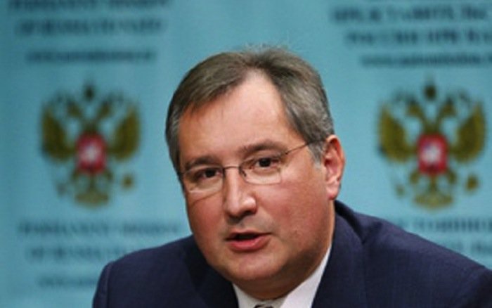 Рогозин: «Рособоронэкспорт» пригласили во Францию для передачи «Мистралей»