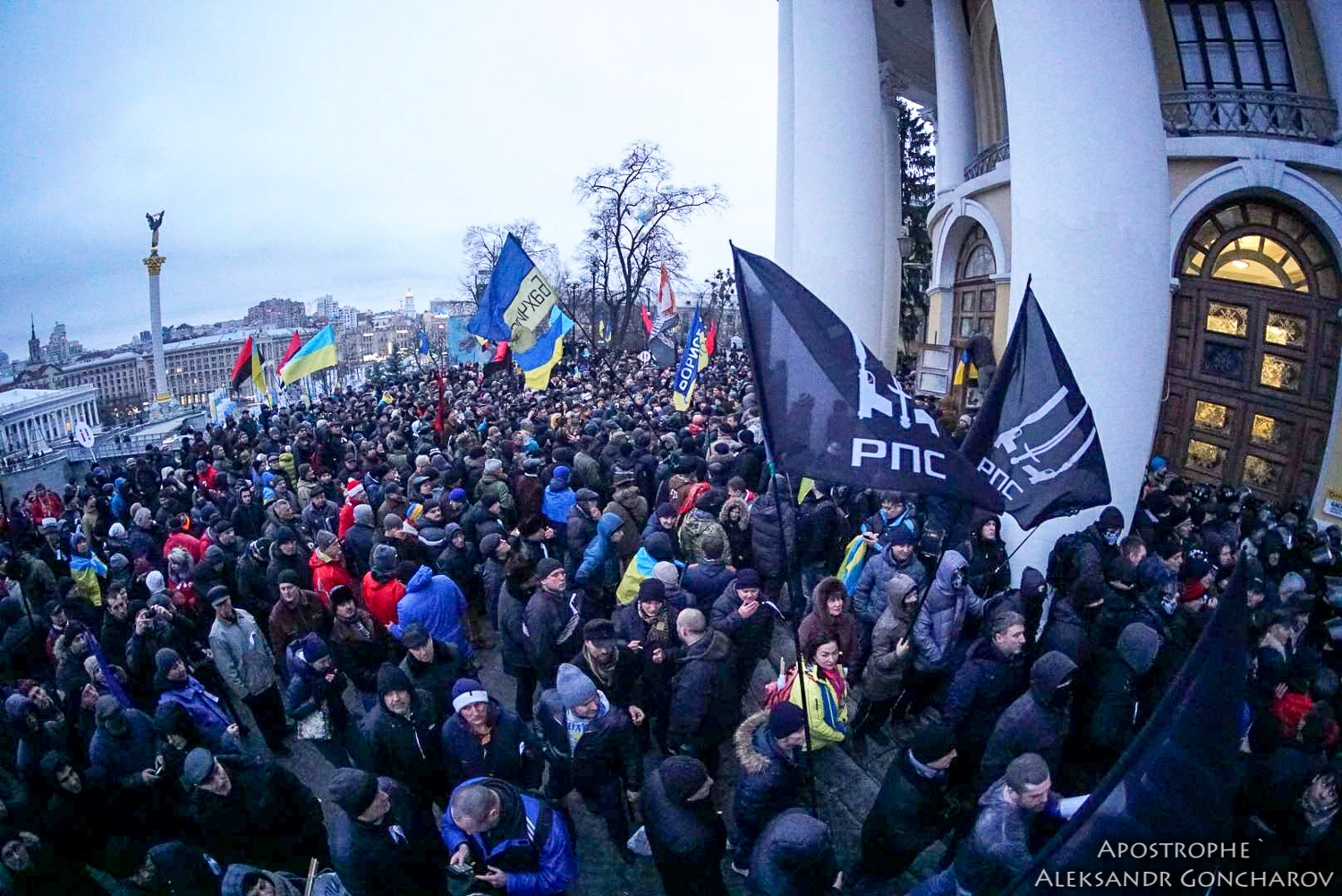 "Революция не работает по сценарию", - Бутусов считает, что активисты Саакашвили нанесли ущерб идеям, озвученным на митинге, и дискредитировали сам митинг