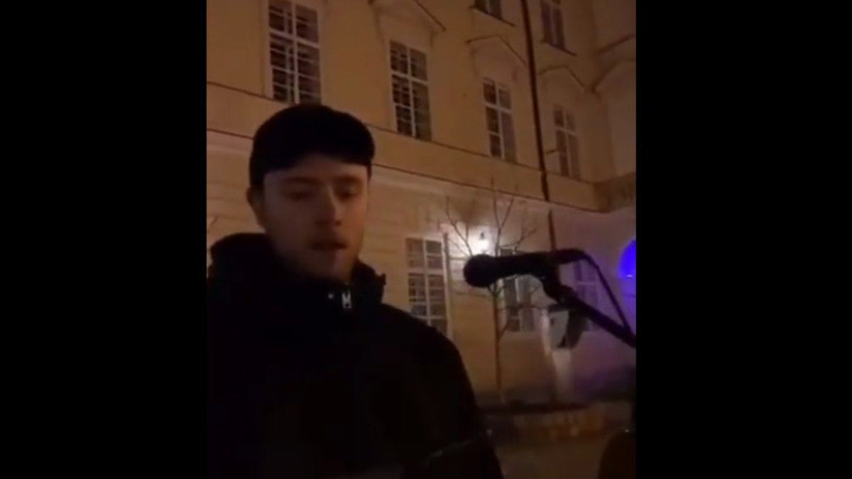 Во Львове музыкант отказался петь на украинском языке: "Я русскоязычный, и что ты мне сделаешь"